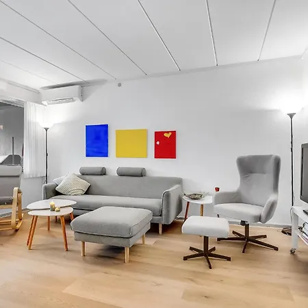 Stunning In With Wifi